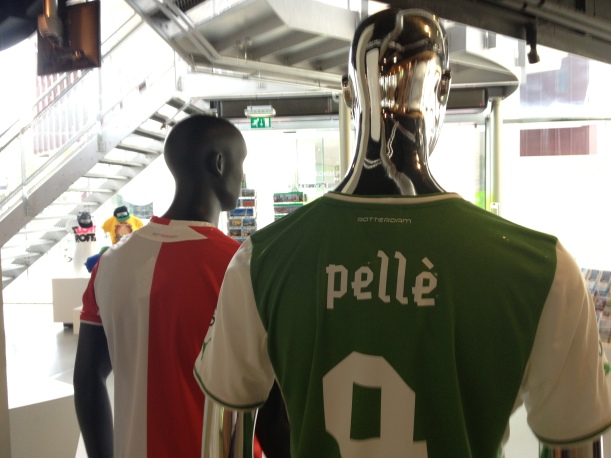 Além do Excelsior, Rotterdam tem como represantes futebolísticos o Feyenoord e o Sparta
