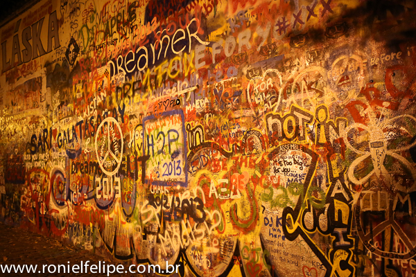 John Lennon Wall: imagine toda as pessoa